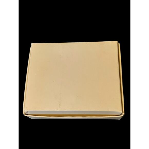 Pottery Barn Hotel Napkin Rings Set of 4 Fleur De Lis Silver Dinnerware - Picture 2 of 5